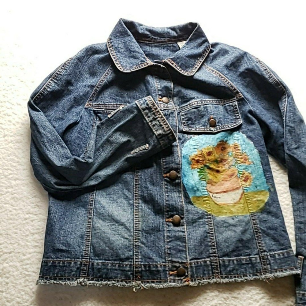 CJ Blue Jacket Womens Medium Blue Denim Hand Painted Sunflower Button Pockets‎